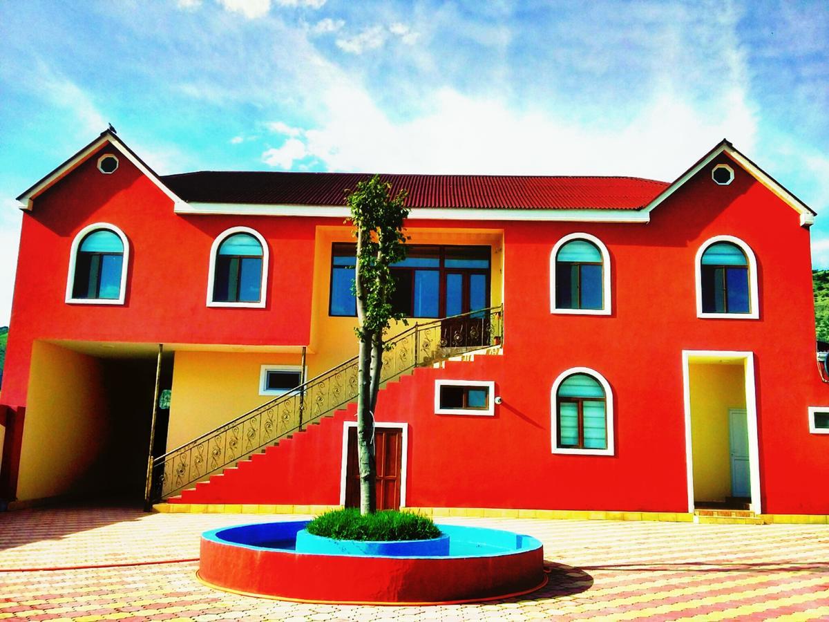 Motel Seki Qonaq Evi Zewnętrze zdjęcie
