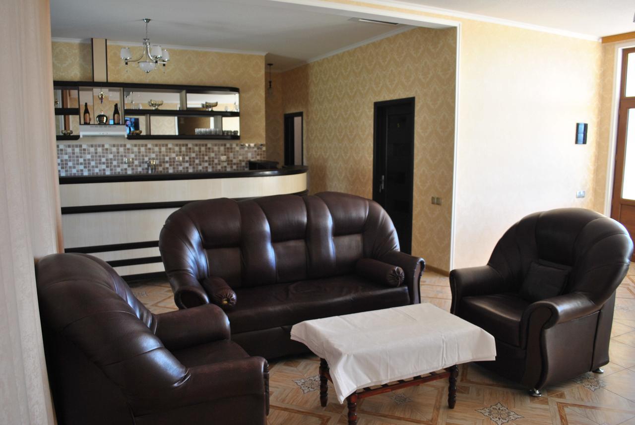 Motel Seki Qonaq Evi Zewnętrze zdjęcie